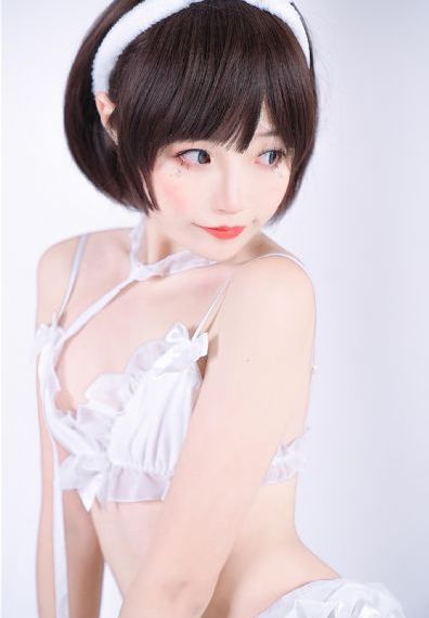 麻雀台上淫在线观看_4K高清视频观看