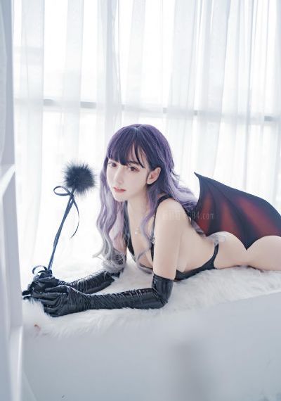 欧美办公室无内丝袜_蓝光手机在线看